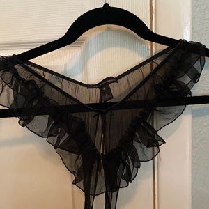 Sexy, silk undies (no crotch) by Ultimate provocateur Kiki de Montparnasse.